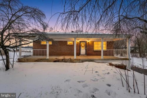 15912 Falling Waters Rd, WILLIAMSPORT, MD, 21795-2102 | Card Image