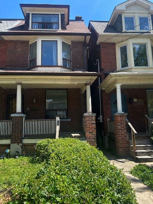 bsmt-761 Markham St, Toronto, ON, M6G2M4 | Card Image