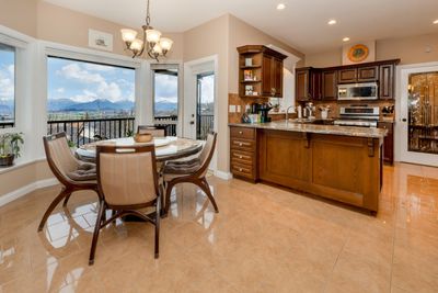 5306 Goldspring Pl, House other with 5 bedrooms, 4 bathrooms and 5 parking in Chilliwack BC | Image 3