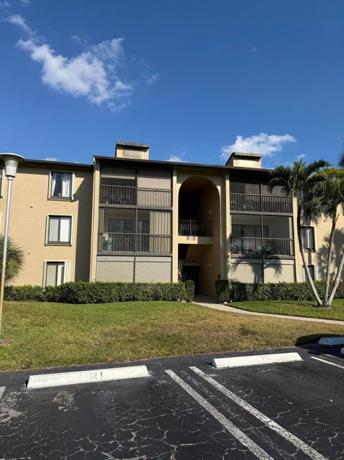 b3-703 Sunny Pine Way, Greenacres, FL, 33415-8959 | Card Image