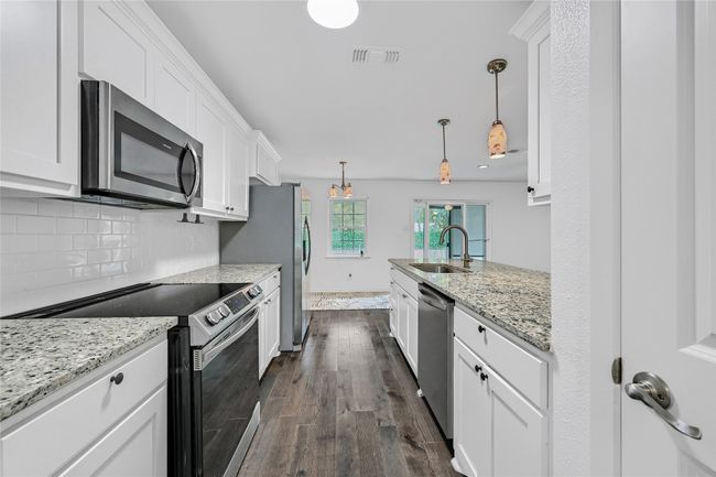 2805 Windsor Dr, House other with 3 bedrooms, 2 bathrooms and null parking in Sherman TX | Image 10