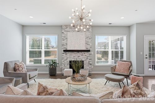 964 Bellegray Ln Nw, Concord, NC, 28027-8659 | Card Image
