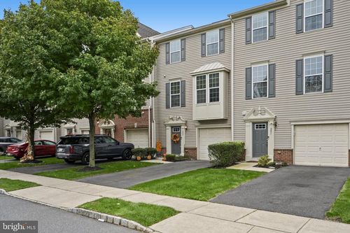 203 Perry Way, CINNAMINSON, NJ, 08077-1585 | Card Image