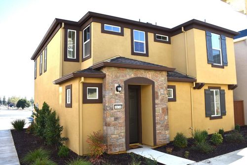 1674 Richie Ln, Woodland, CA, 95776-6728 | Card Image