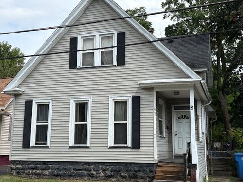 8 Immel St, Rochester, NY, 14606-1218 | Card Image