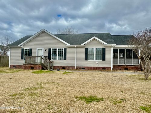 102 Earl Ave, Beaufort, NC, 28516-9793 | Card Image