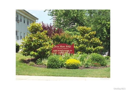o-b-20 Burbank St, Yonkers, NY, 10710-6104 | Card Image