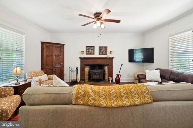 7811 Carters Run Dr, House other with 4 bedrooms, 4 bathrooms and null parking in MARSHALL VA | Image 11