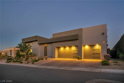 10935 Rossa Peak Avenue, Las Vegas, NV, 89135 | Card Image