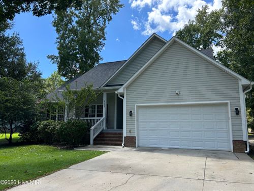 303 Oakmont Dr, Hampstead, NC, 28443-8474 | Card Image