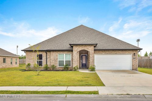 5267 Fairbury Way, D'Iberville, MS, 39540-1006 | Card Image