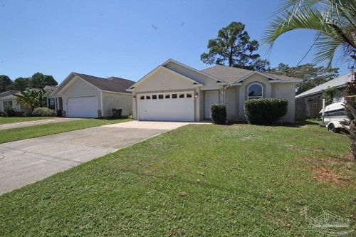 2437 Gulf Breeze Ave, Pensacola, FL, 32507-2653 | Card Image