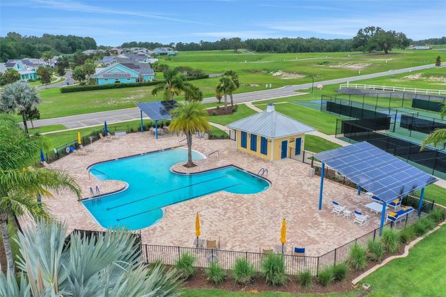 987 Fiesta Key Cir, House other with 2 bedrooms, 2 bathrooms and null parking in LADY LAKE FL | Image 43