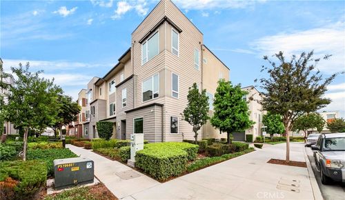 8028 Cypress Ln, Downey, CA, 90241 | Card Image