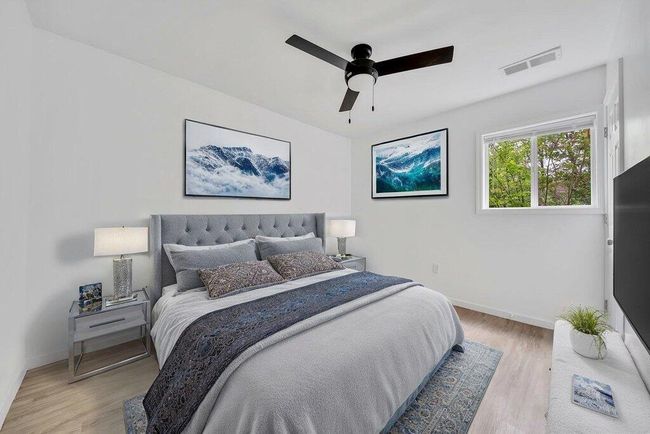 009_008_dsc05176_31_-_bedroom_-_standard | Image 9