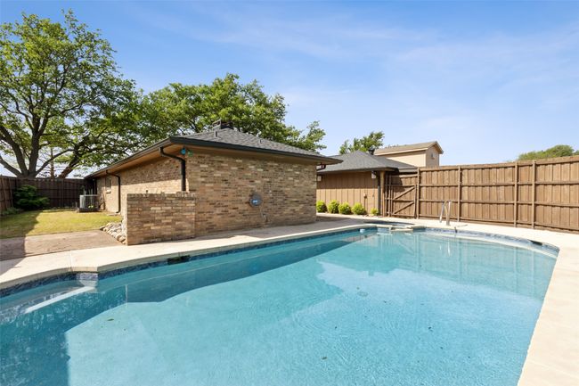 3701 Leathertop Dr, House other with 3 bedrooms, 3 bathrooms and null parking in Plano TX | Image 32