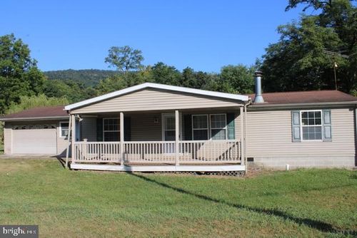 13581 Main St, FORT LOUDON, PA, 17224-9775 | Card Image