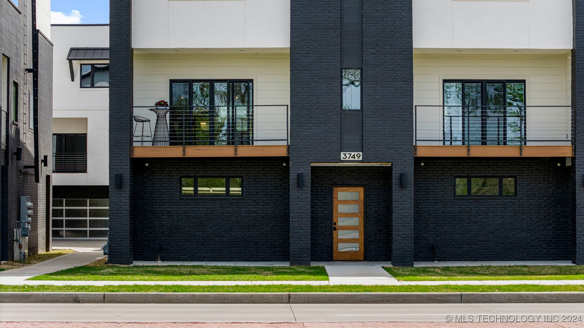 Riverside Dr, Tulsa, OK 74105