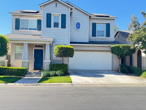 618 W Madrid Ln, Clovis, CA, 93619-9155 | Card Image