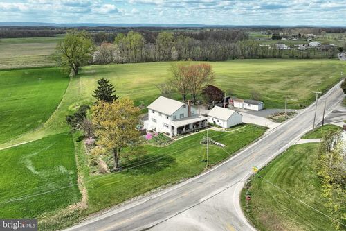1825 White Hall Rd, LITTLESTOWN, PA, 17340-9387 | Card Image