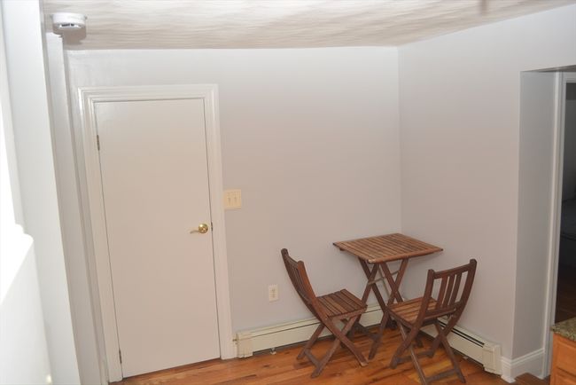 APT-2 - 42 Jefferson St, Condo with 2 bedrooms, 1 bathrooms and 1 parking in Cambridge MA | Image 7