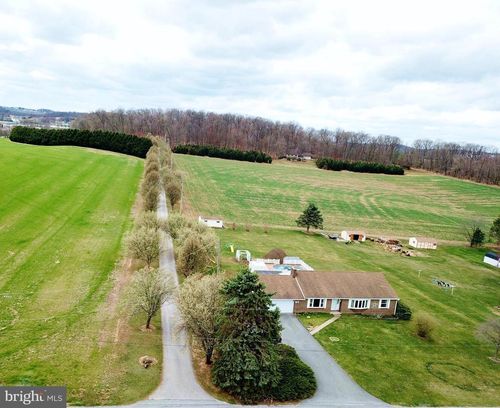 770 Gebhart Rd, WINDSOR, PA, 17366-8980 | Card Image