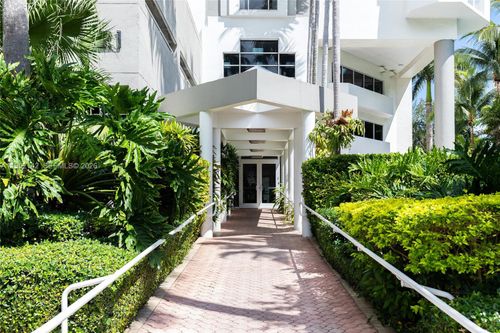 apt-604-1621 Bay Rd, Miami Beach, FL, 33139-3250 | Card Image