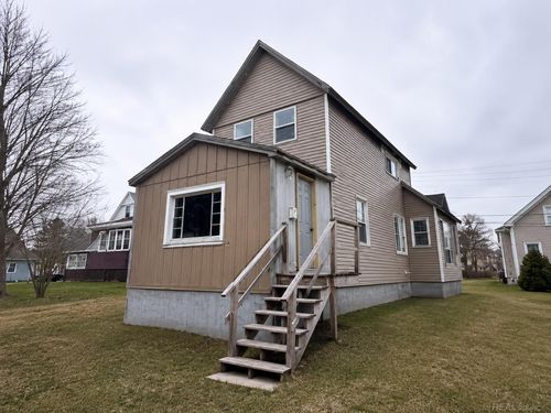 416 S Calumet Street, Laurium Village, MI, 49913 | Card Image