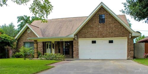 920 Greenlawn St, Mission, TX, 78572-3613 | Card Image