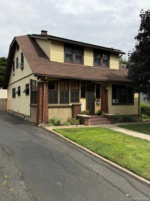 176 Orange Ave, Suffern, NY, 10901-6016 | Card Image