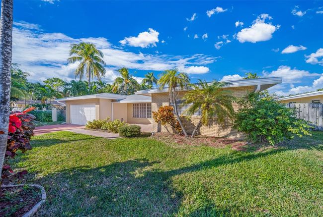 241 Oceanic Ave, House other with 4 bedrooms, 2 bathrooms and null parking in Lauderdale By The Sea FL | Image 48