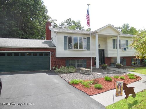110 Sutherland Dr, Mountain Top, PA, 18707-1246 | Card Image
