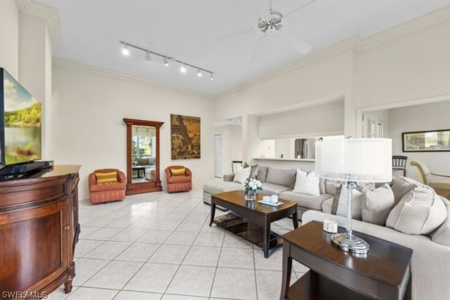 105 - 6573 Marissa Loop, Condo with 3 bedrooms, 2 bathrooms and null parking in Naples FL | Image 10