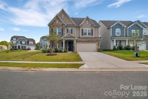 197 Winterberry St, Mooresville, NC, 28117-8302 | Card Image