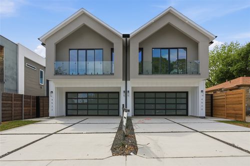 4520 Belmont, Dallas, TX, 75204 | Card Image