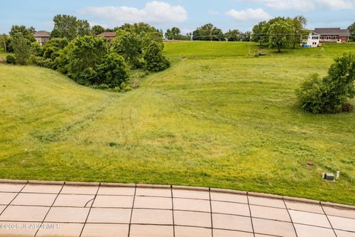 6125 Kleffner Rdg, Jefferson City, MO, 65101-8078 | Card Image