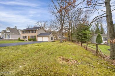 800 Highland Drive, House other with 3 bedrooms, 2 bathrooms and null parking in TYRONE PA | Image 3