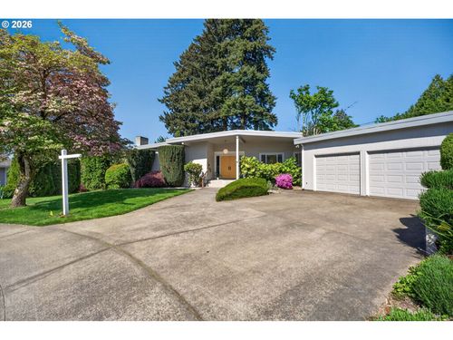 3565 Se Nase Ct, Milwaukie, OR, 97222-6975 | Card Image