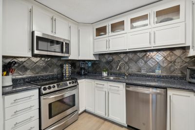 620 - 480 N Mc Clurg Court, Condo with 2 bedrooms, 2 bathrooms and 1 parking in Chicago IL | Image 3