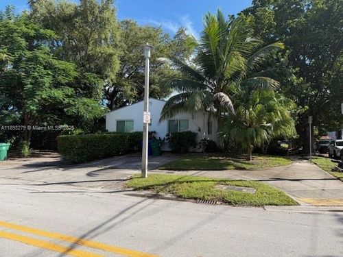 a-2131 Sw 19th Ave, Miami, FL, 33145-2718 | Card Image