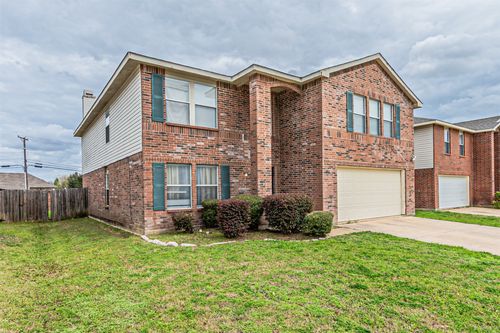 3016 Cesareo Dr, Grand Prairie, TX, 75052-8739 | Card Image