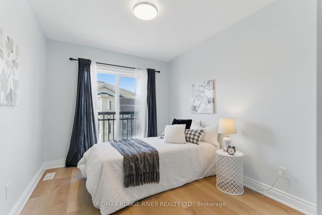 4 Prospect Way, House attached with 3 bedrooms, 3 bathrooms and 1 parking in Whitby ON | Image 31