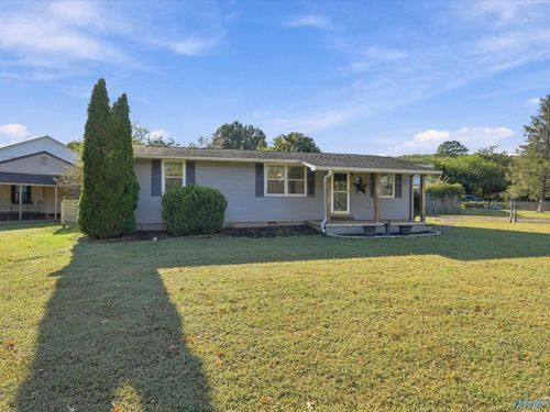 910 Mead Road, Huntsville, AL, 35801 | Card Image