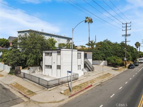 3155 E 8th St, LOS ANGELES, CA, 90023-2962 | Card Image