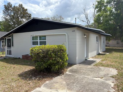 1601 Se 12th Pl, GAINESVILLE, FL, 32641-8294 | Card Image