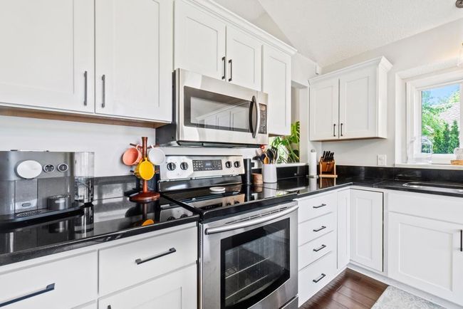 4417 Braddock Trl, House other with 4 bedrooms, 3 bathrooms and null parking in Eagan MN | Image 10