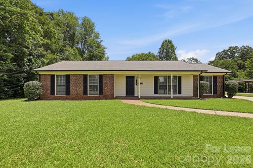 4609 Randolph Road, Charlotte, NC, 28211 | Card Image