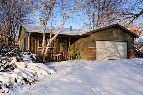 2808 81st Ave N, Brooklyn Park, MN, 55444-1688 | Card Image