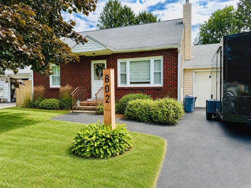 802 Morlando Dr, Endicott, NY, 13760 | Card Image