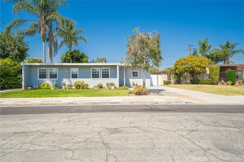 10613 Woodstead Ave, Whittier, CA, 90603 | Card Image